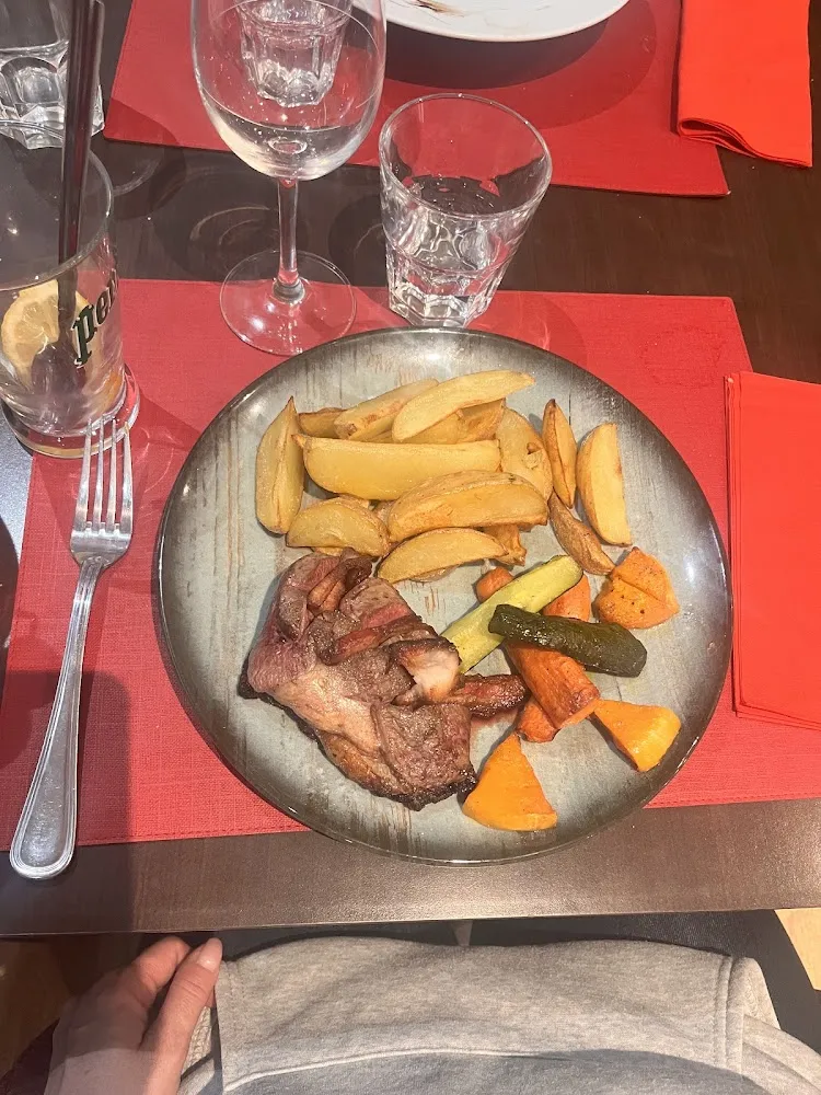 Magret de Canard Sauté Au Basilic